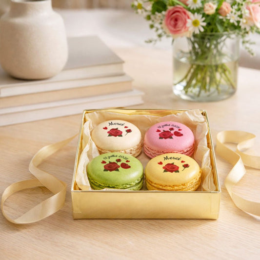 Coffret 4 macarons personnalisés - Roses - Le Good Biscuit